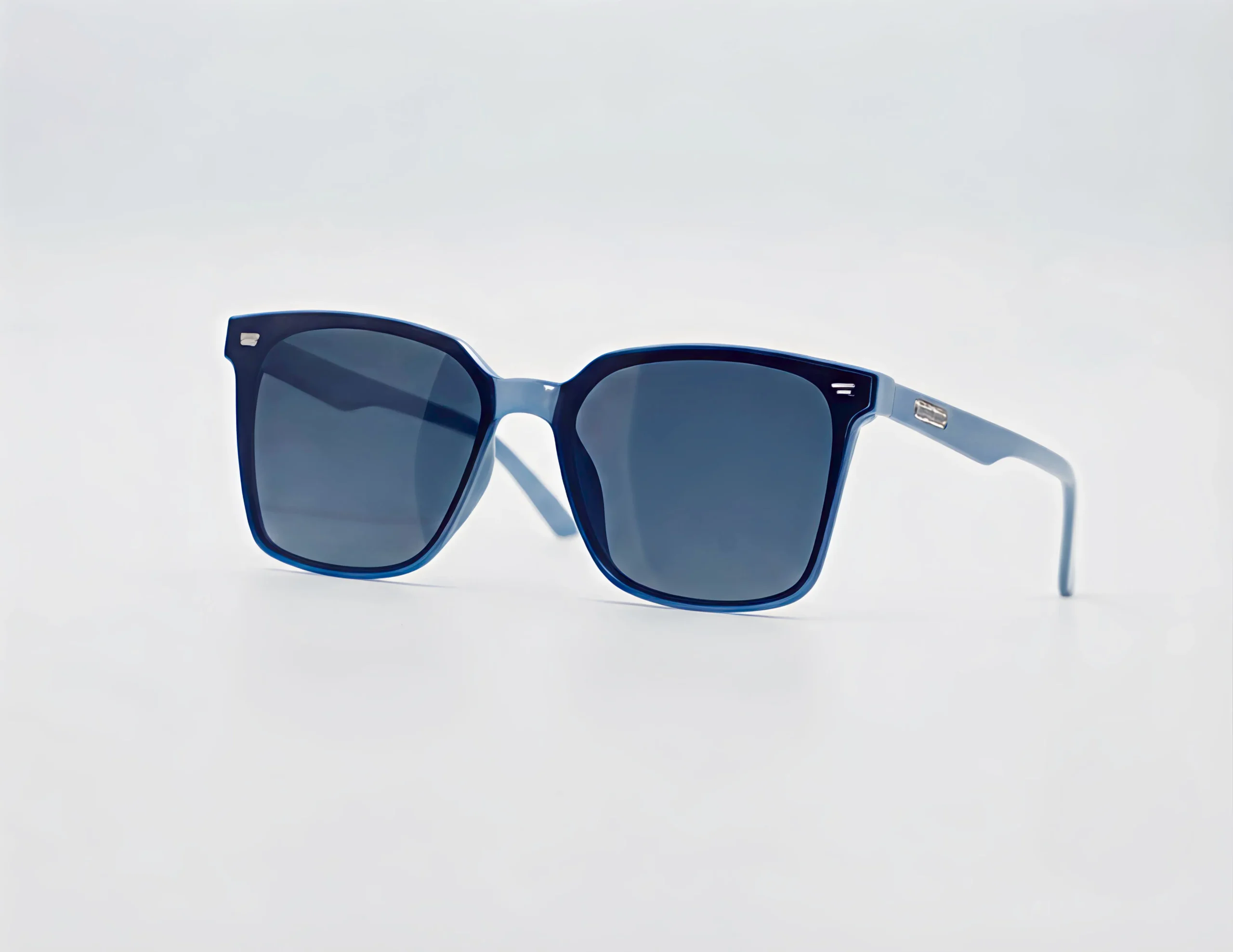 IMG_20260708_230636_converted Men's Wayfarer Sunglasses - Image 1