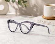 Women’s Elegant Cat-Eye Eyeglasses