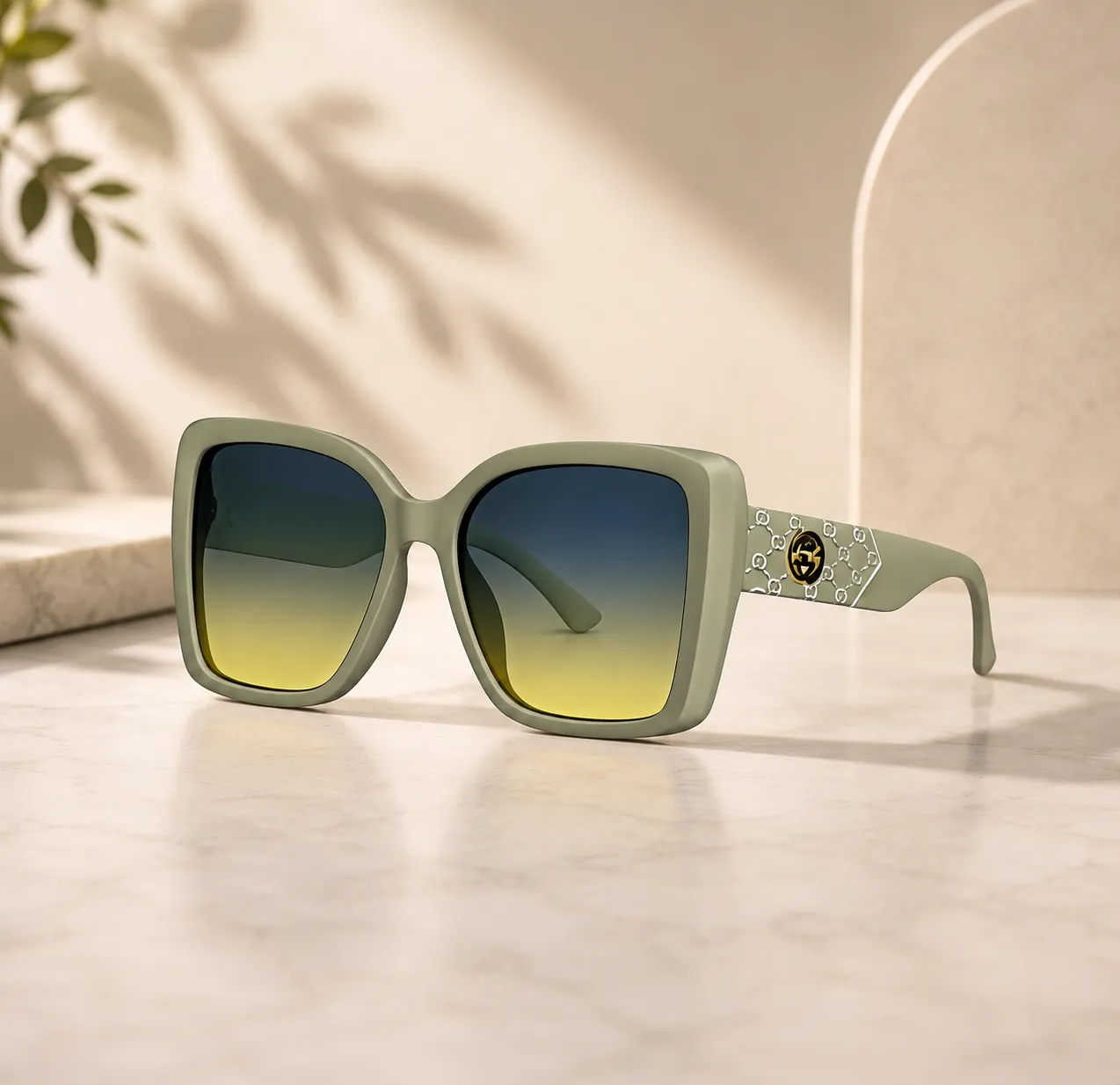 file_00000000e3b882088c1ac92037c8601d_converted Women's Square Fashion Sunglasses - Image 1